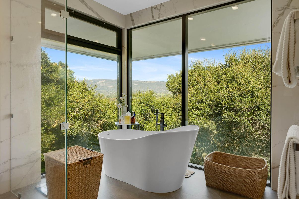 Bathroom, Free Standing Baths, Interior, Marble Walls, Recessed Lighting