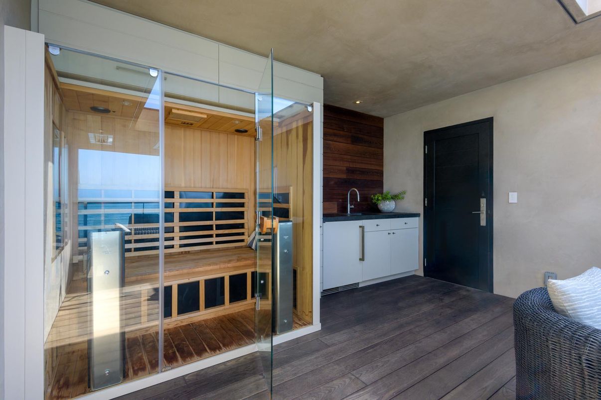 Interior, Recessed Lighting, Sauna Room, Water