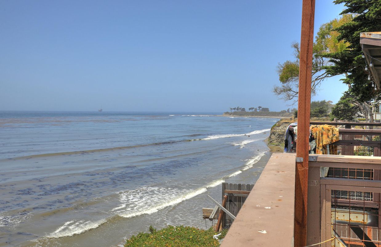 Exterior, Water