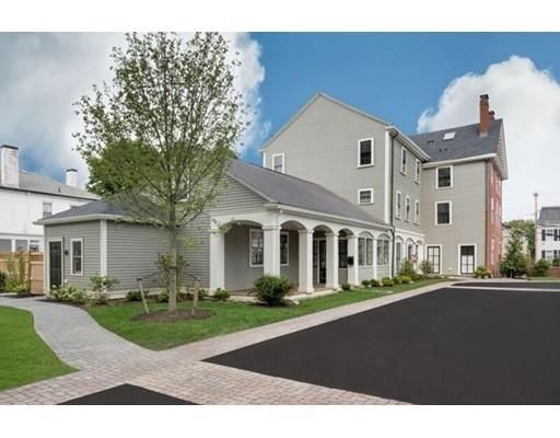 Backyard, Exterior, Facade, Farmhouse