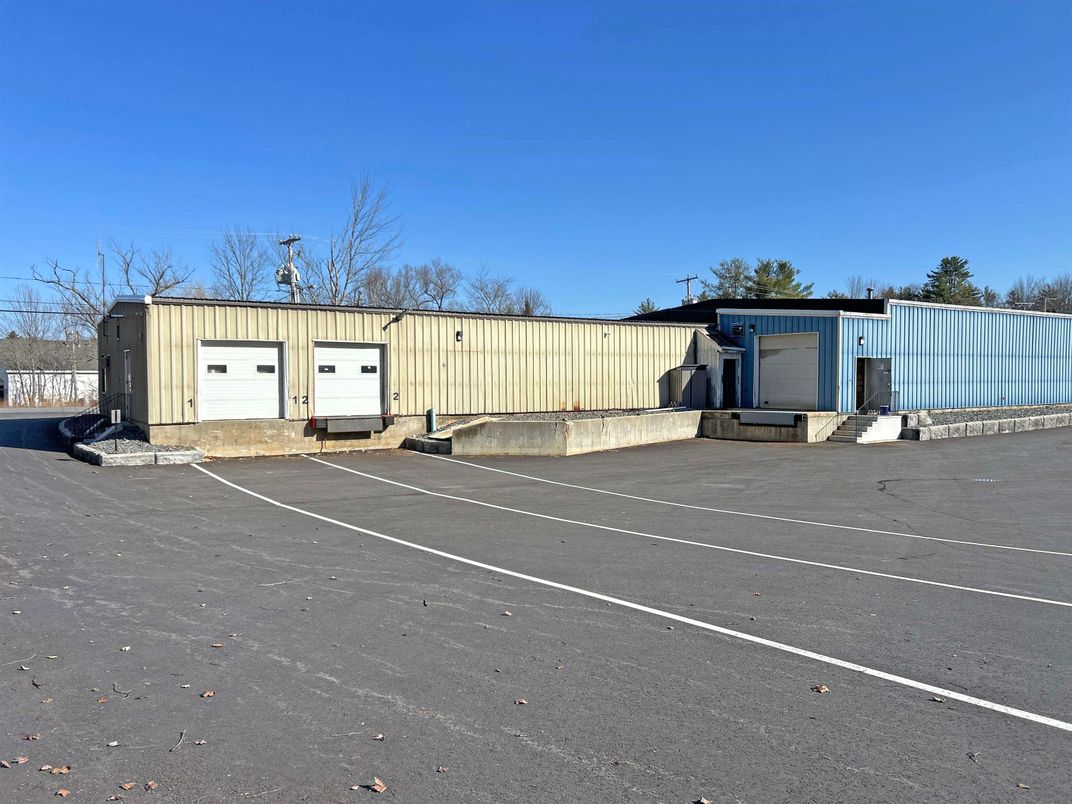 Exterior, Tennis Courts