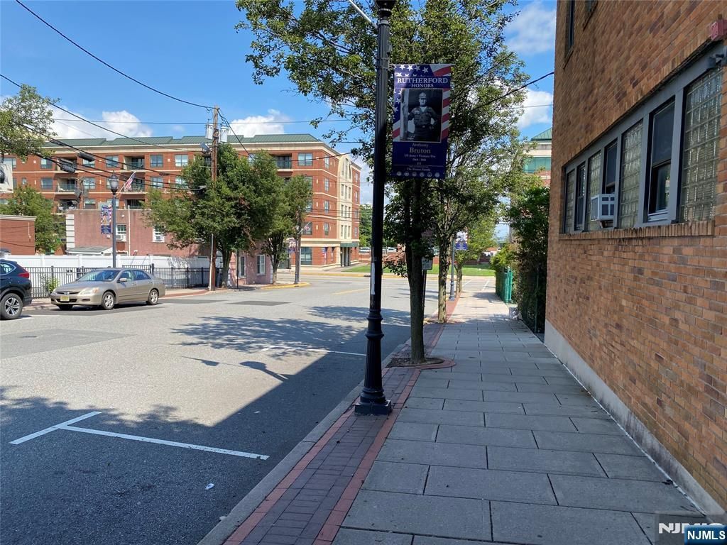 DE Listing image placeholder