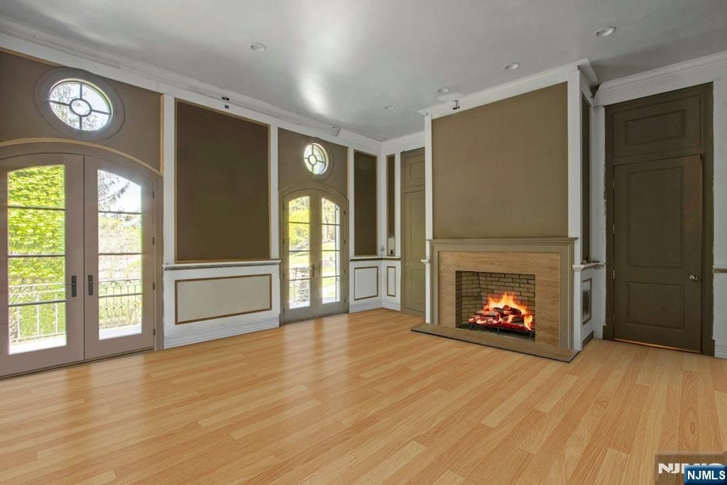 DE Listing image placeholder