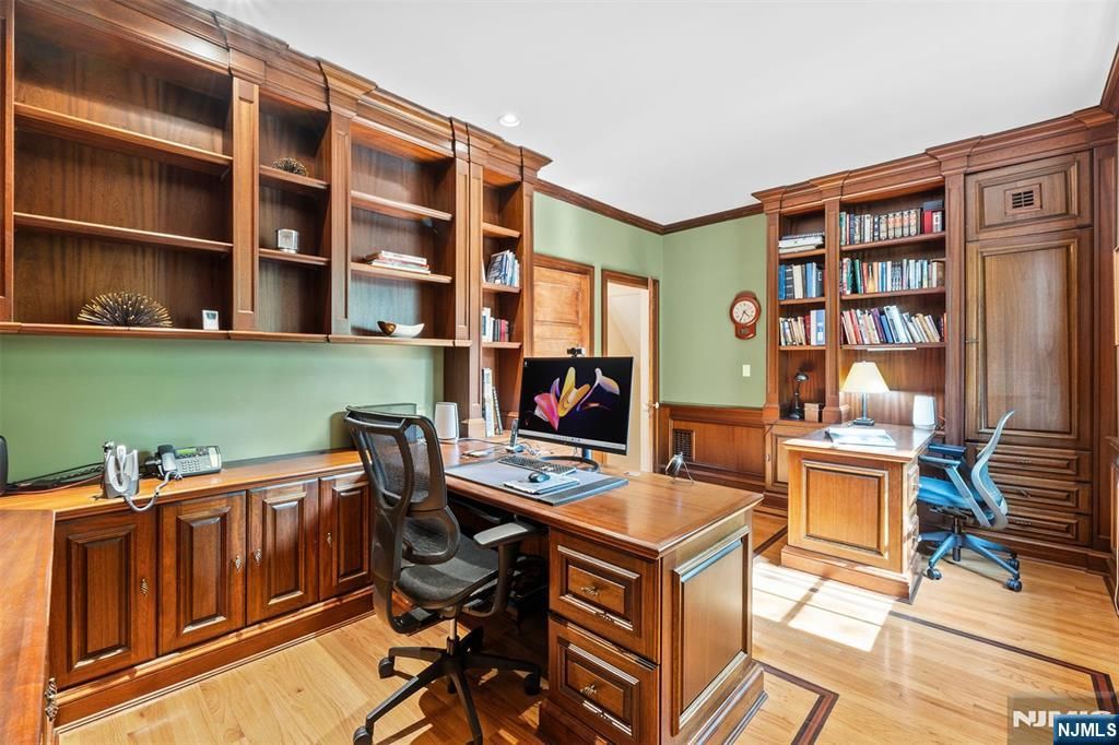 DE Listing image placeholder