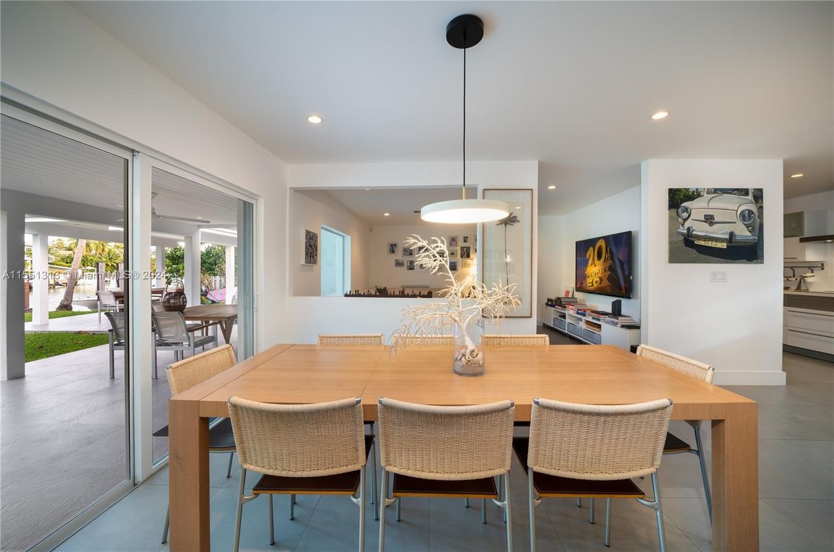 Dining room, Interior, Kitchen, Pendant Lights, Recessed Lighting