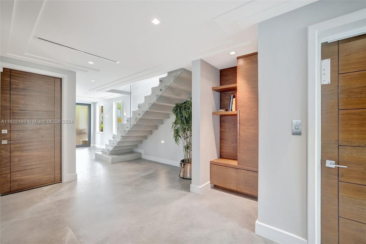 Elevator, Interior, Recessed Lighting