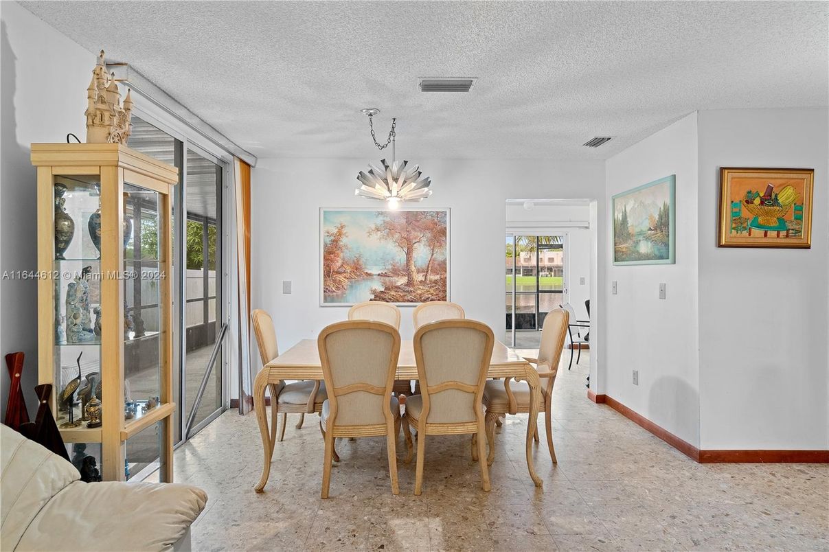 Dining room, Interior, Pendant Lights