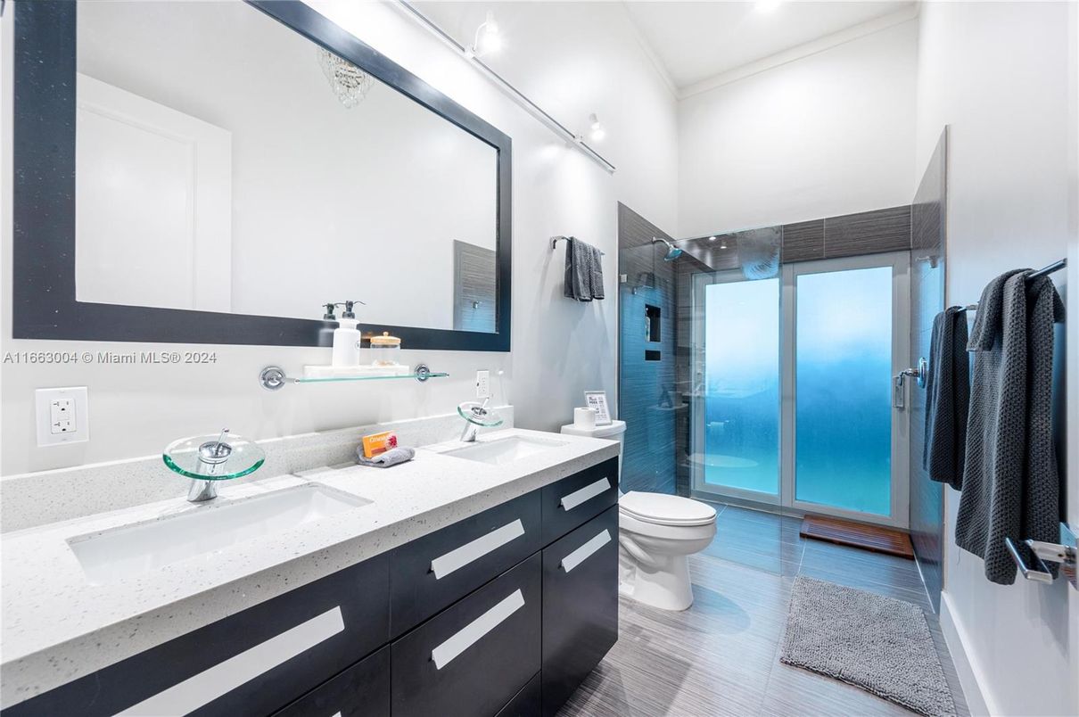 Bathroom, Dual Sink Vanities, Glass Shower, Interior, Recessed Lighting