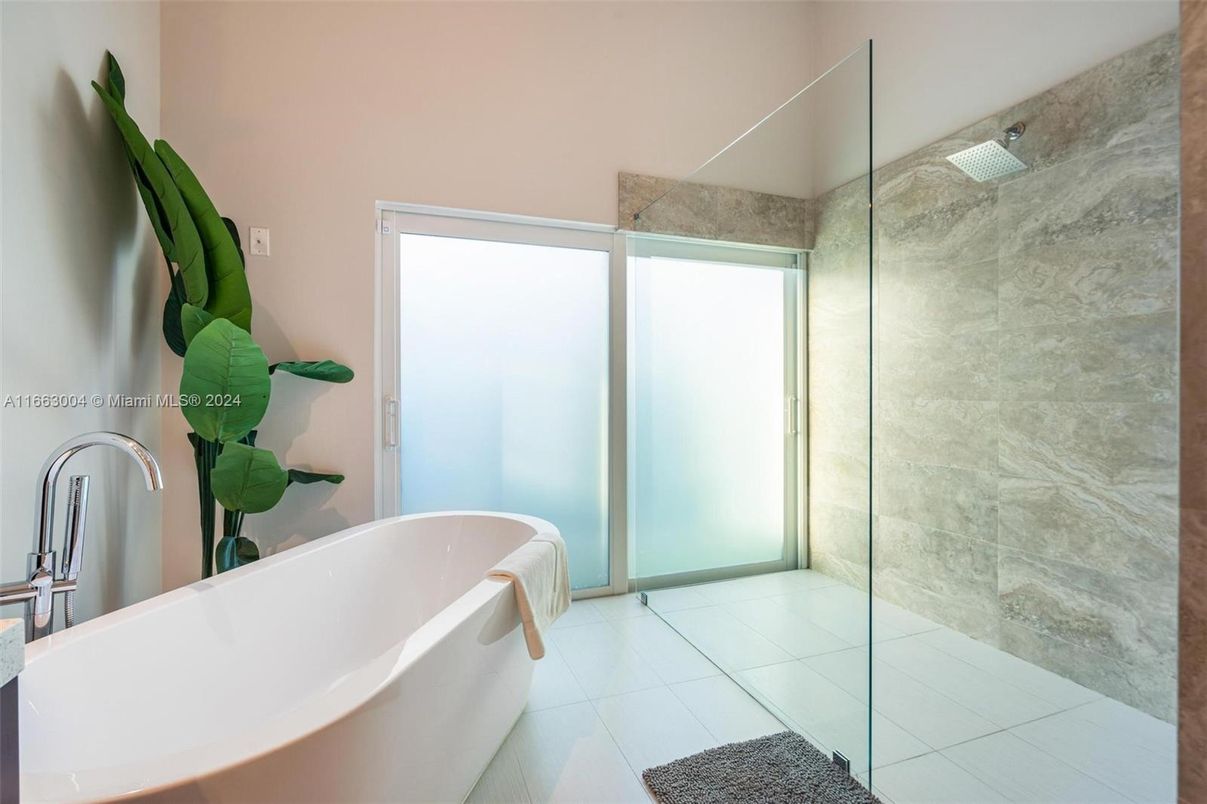 Bathroom, Free Standing Baths, Glass Shower, Interior