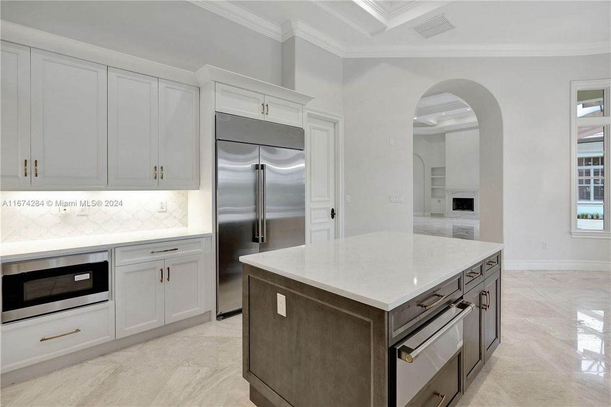 Interior, Kitchen, Stainless Steel Appliances