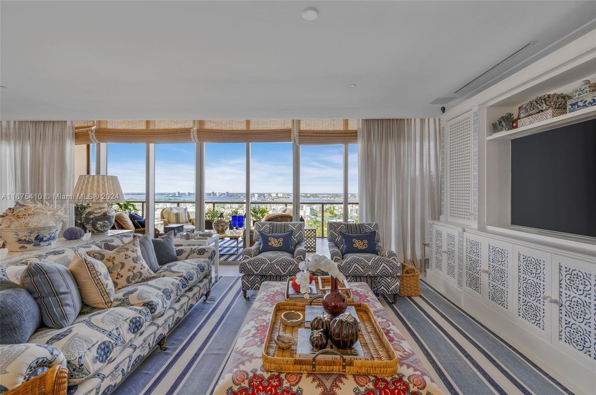 Interior, Living room