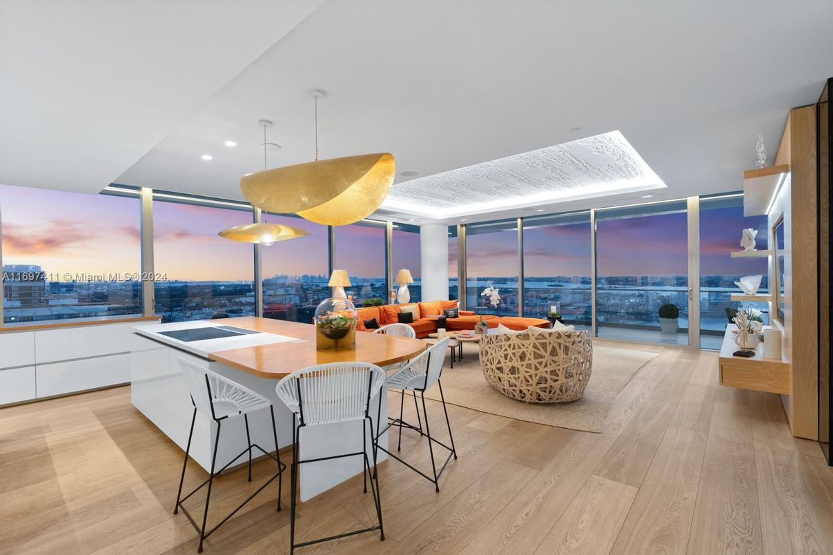 Dining room, Interior, Kitchen, Living room, Pendant Lights, Recessed Lighting, Wood Texture Flooring