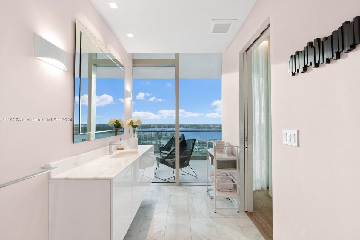 Interior, Marble, Recessed Lighting, Water