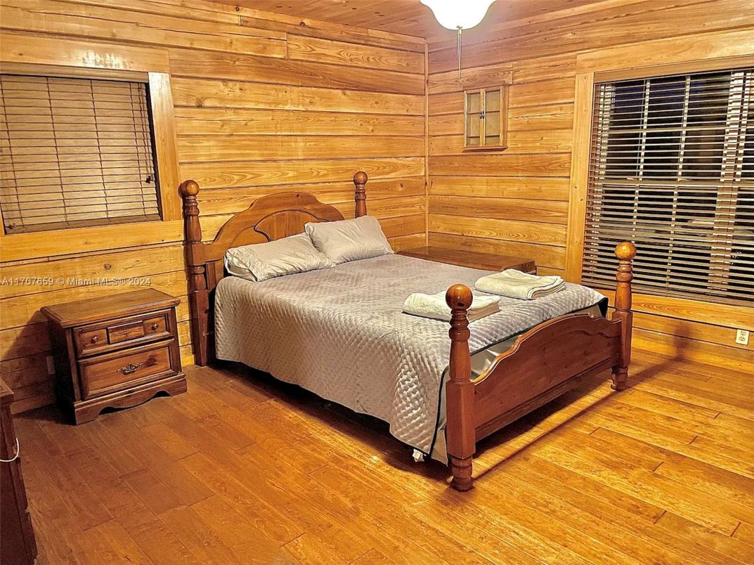 Bedroom, Interior, Wooden Ceilings, Wood Texture Flooring, Wooden Walls