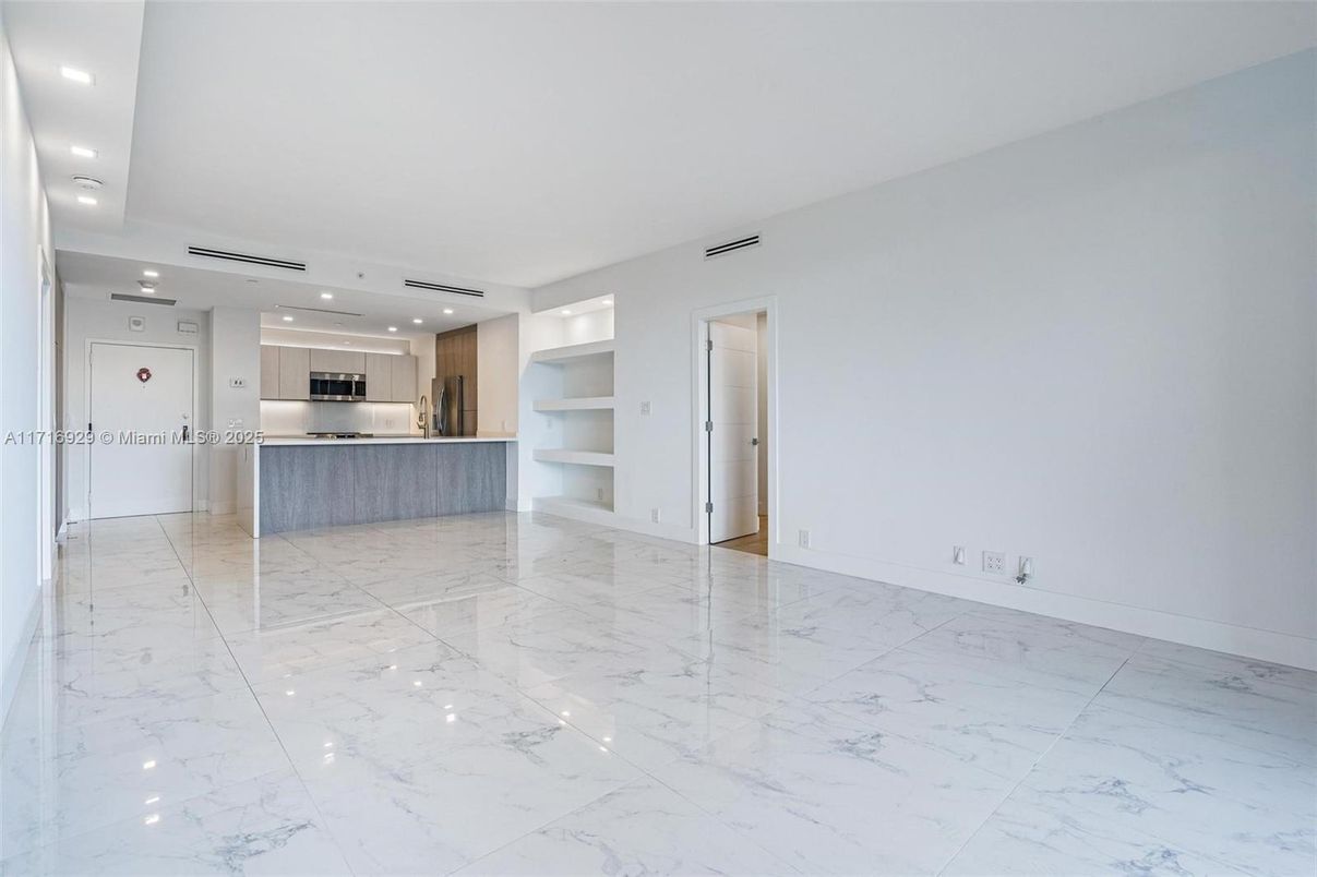 Empty room, Interior, Kitchen, Marble, Recessed Lighting