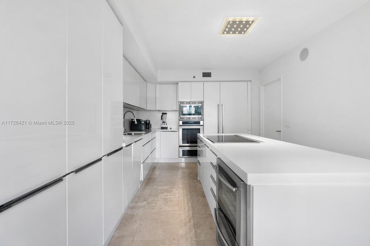 Interior, Kitchen, Stainless Steel Appliances