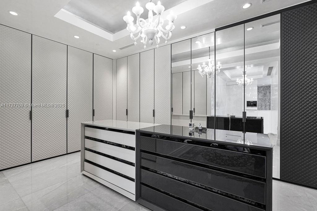 Chandelier, Interior, Recessed Lighting