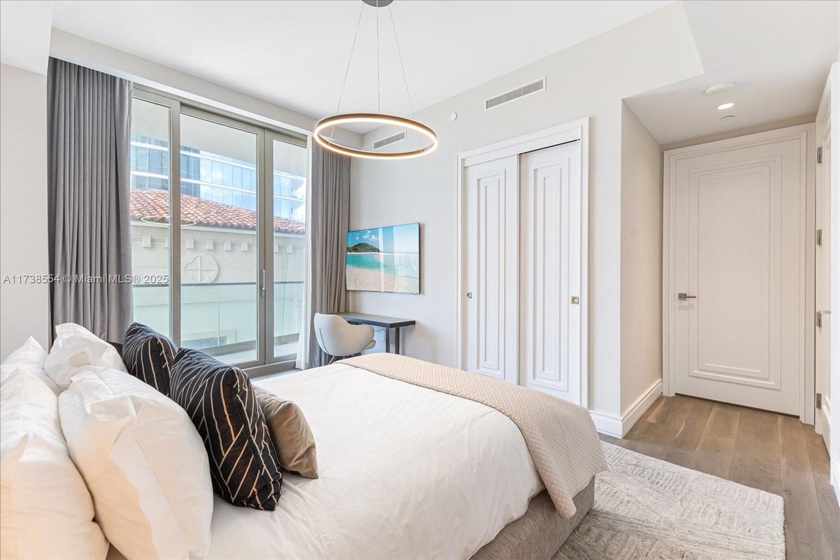 Bedroom, Interior, Pendant Lights, Recessed Lighting, Wood Texture Flooring