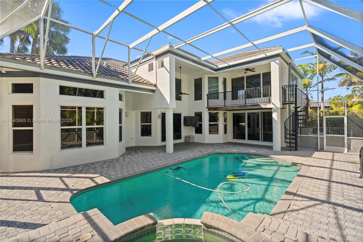Glass Ceilings, Interior, Pool, Sun Room