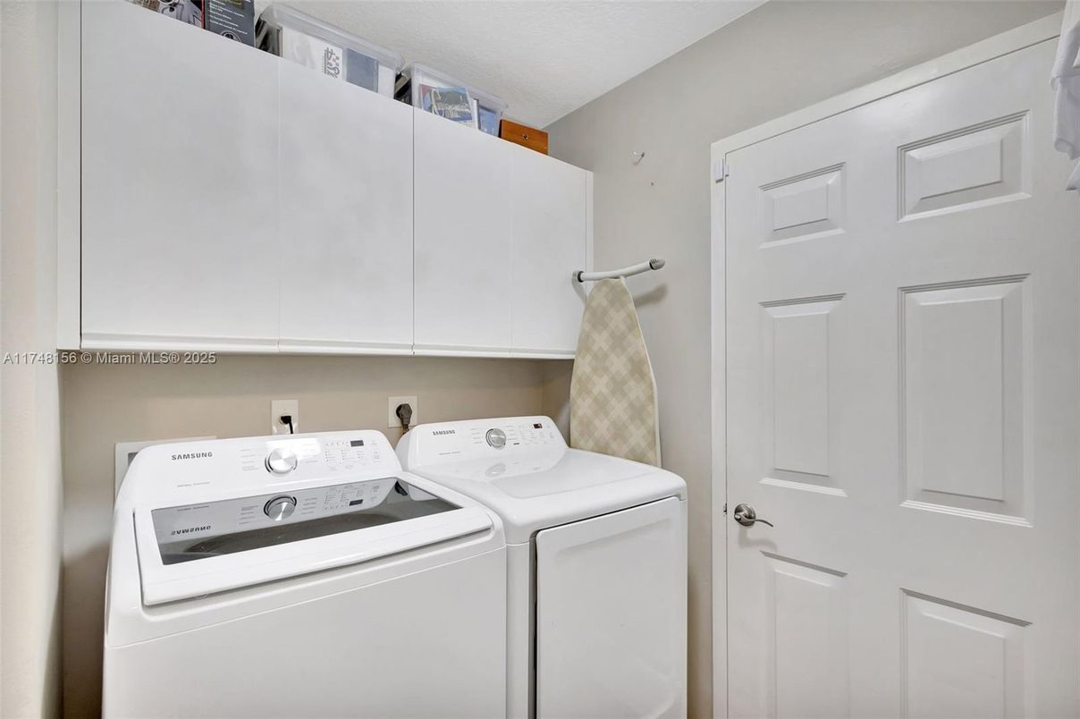 Interior, Washer