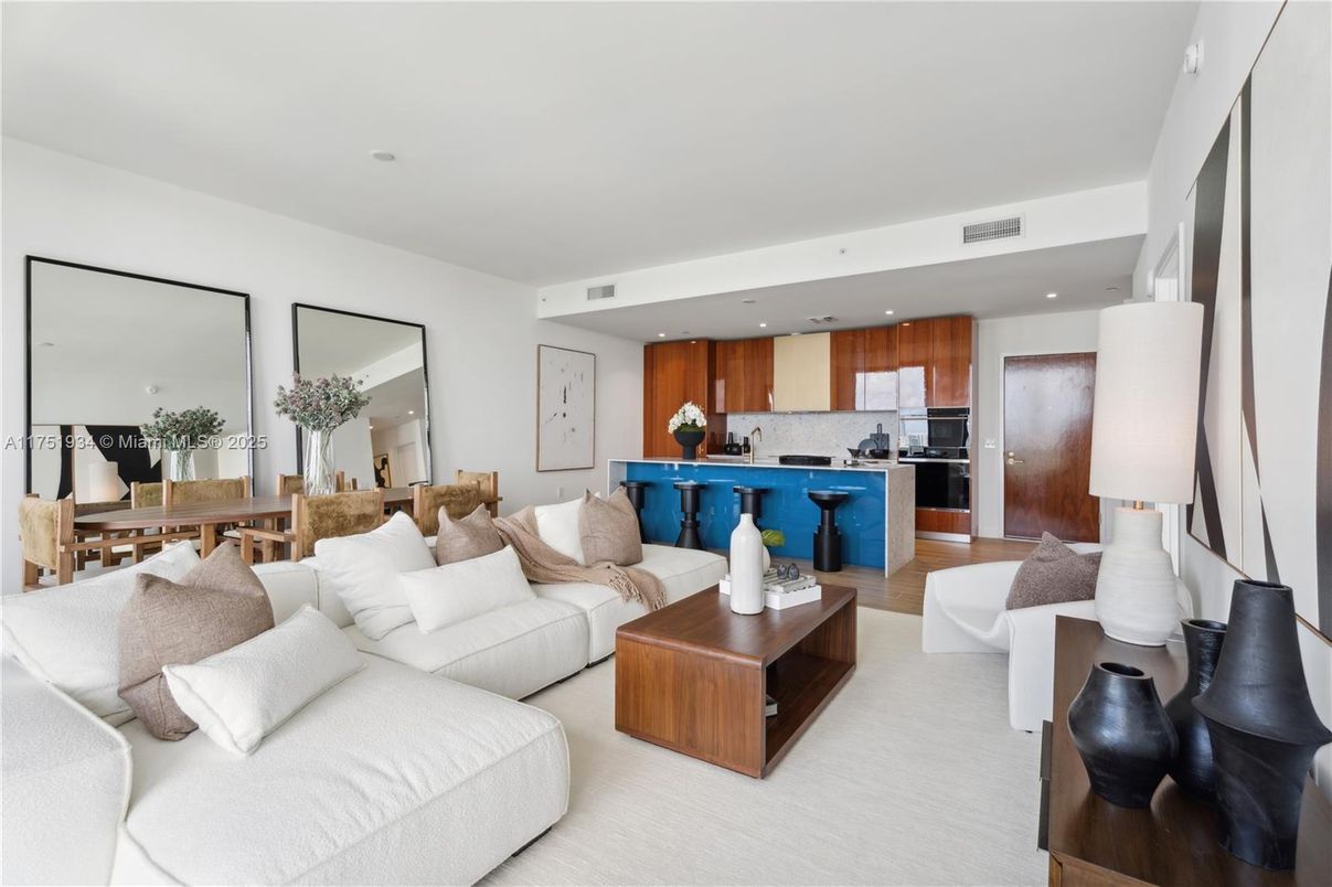 Dining room, Interior, Kitchen, Living room, Recessed Lighting, Stainless Steel Appliances