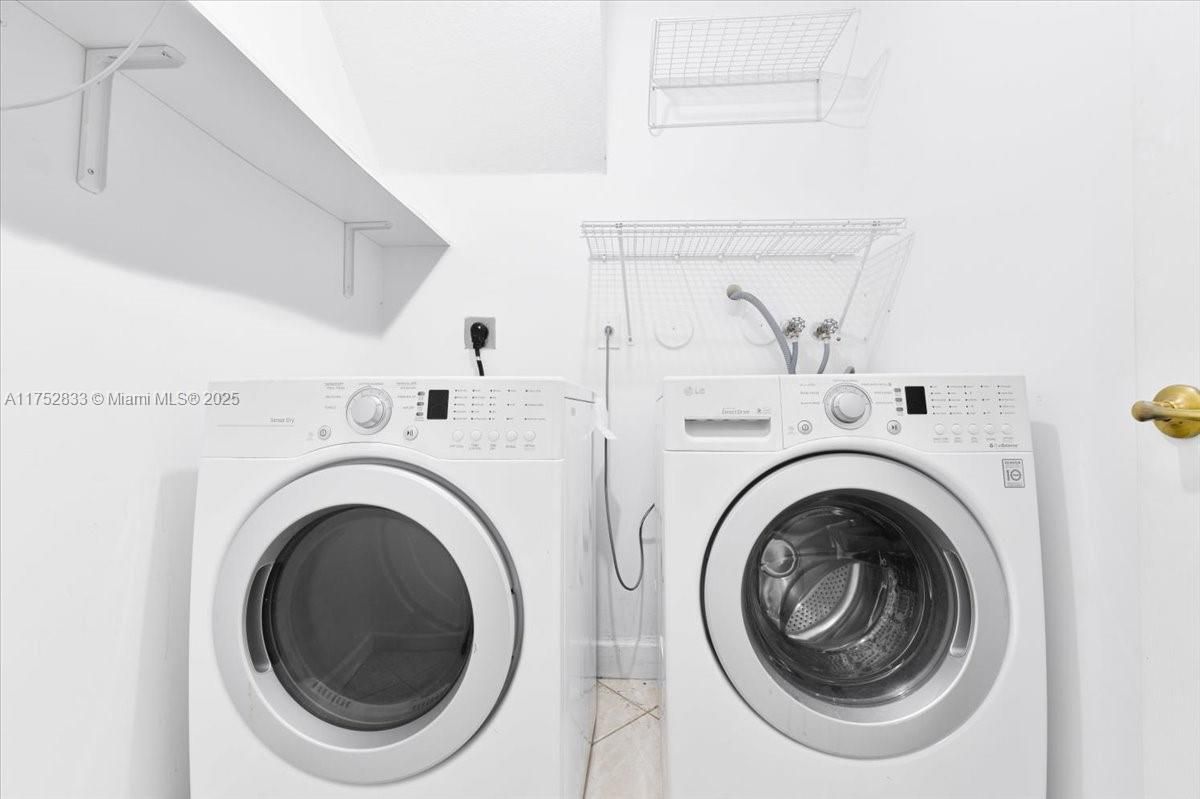 Interior, Utility Closets, Washer