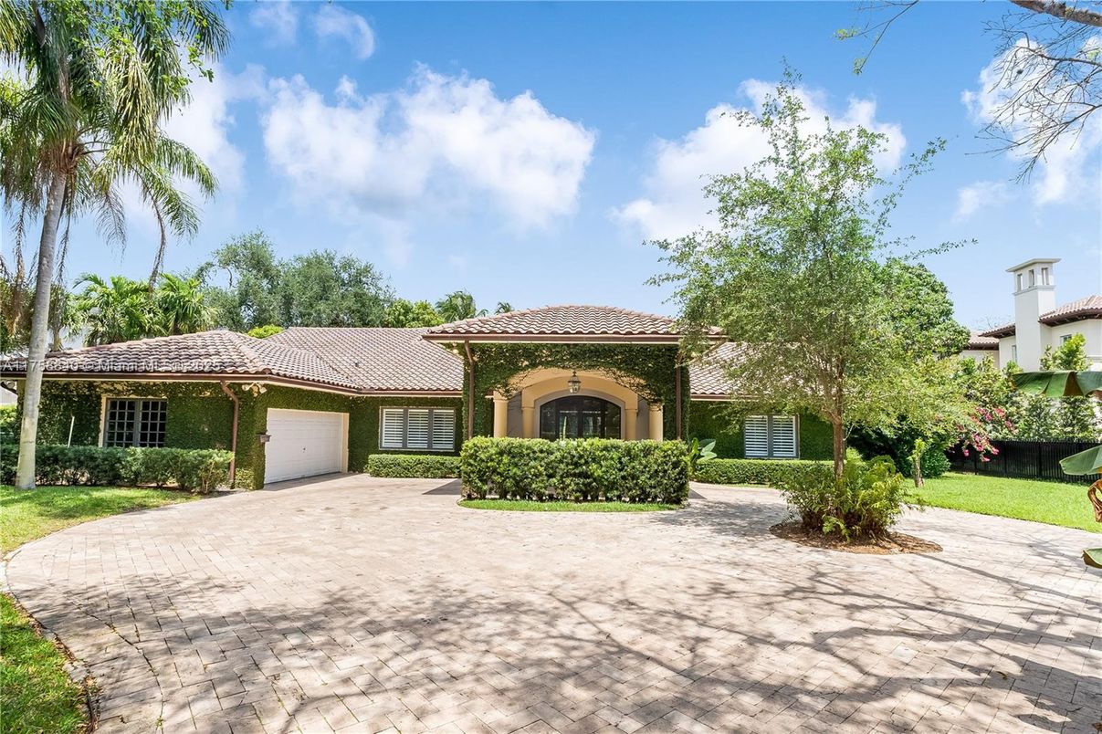 Attached, Backyard, Exterior, Facade, Mediterranean