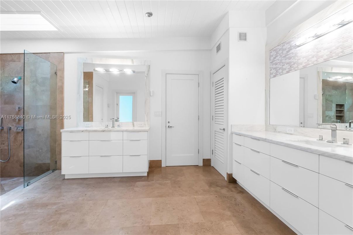 Bathroom, Dual Sink Vanities, Glass Shower, Interior