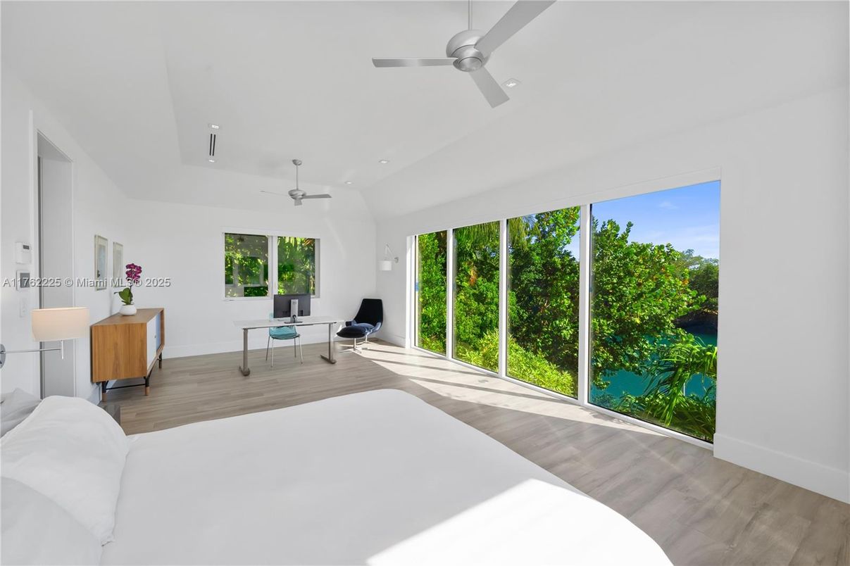 Bedroom, Home Office, Interior, Recessed Lighting, Wood Texture Flooring