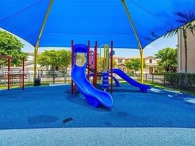 Exterior, Playground