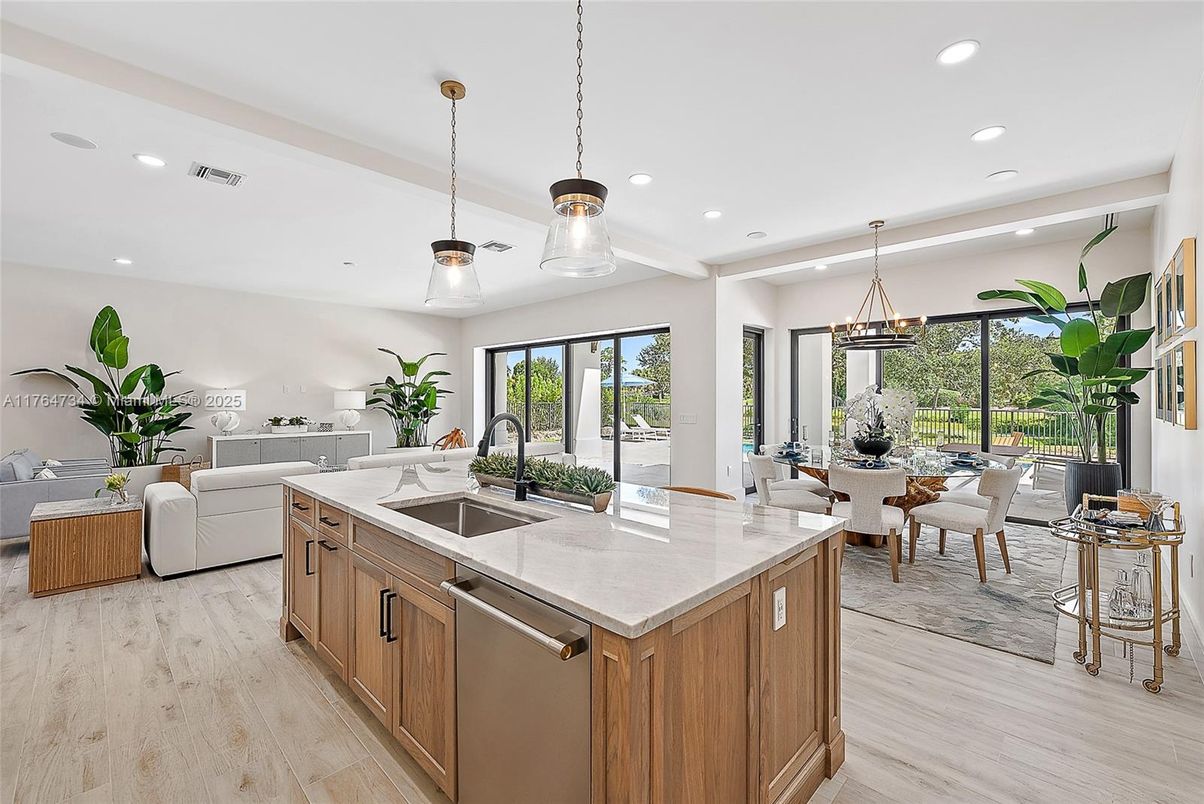 Dining room, Interior, Kitchen, Living room, Pendant Lights, Recessed Lighting, Wood Texture Flooring