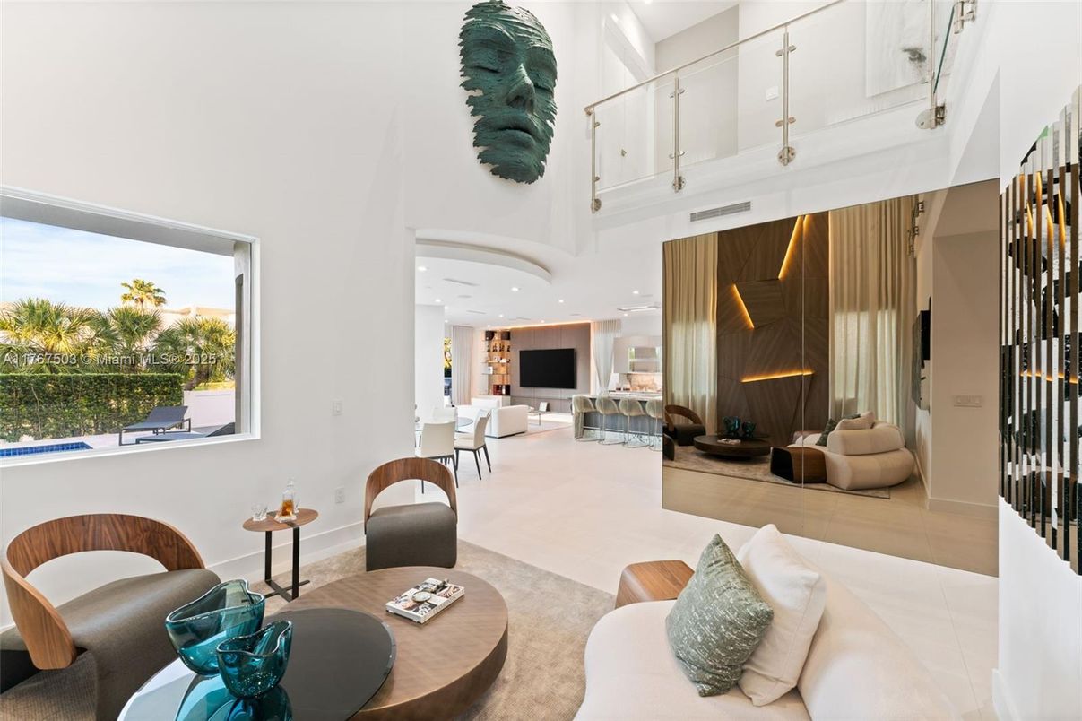 Fireplace, Interior, Living room, Recessed Lighting