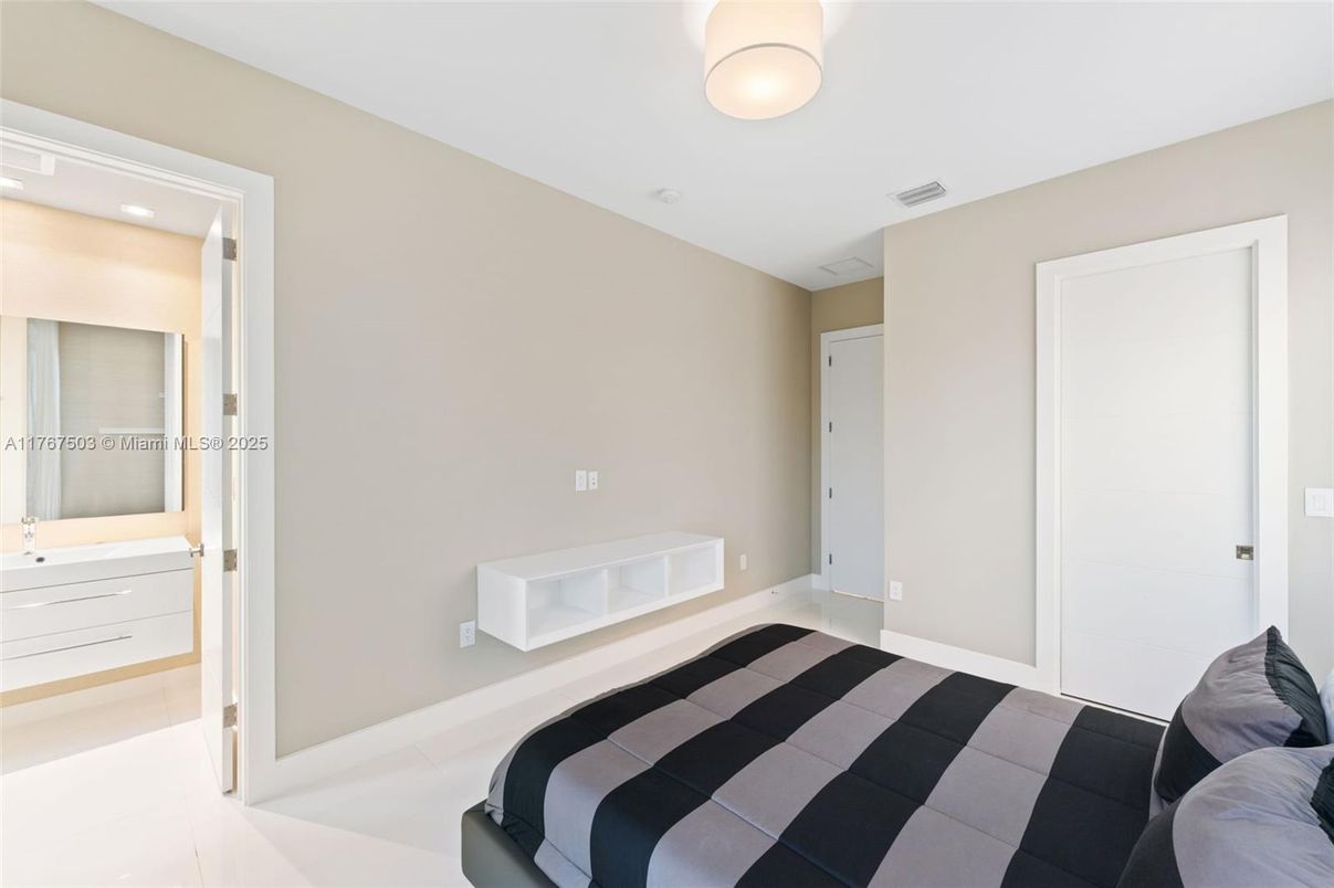 Bedroom, Interior