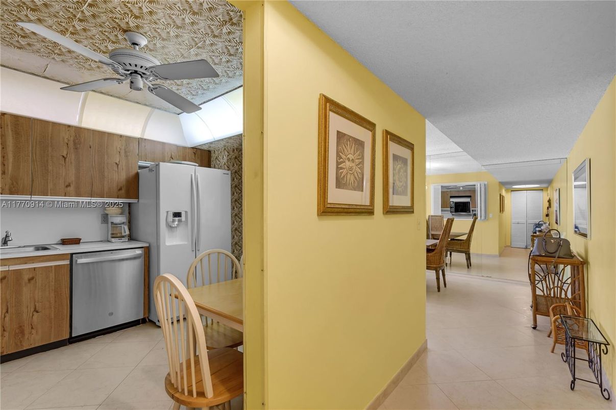Dining room, Interior, Kitchen
