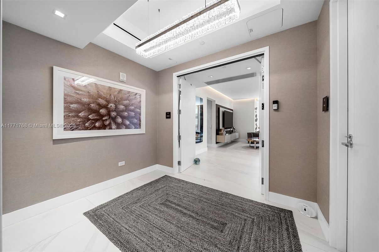 Interior, Pendant Lights, Recessed Lighting