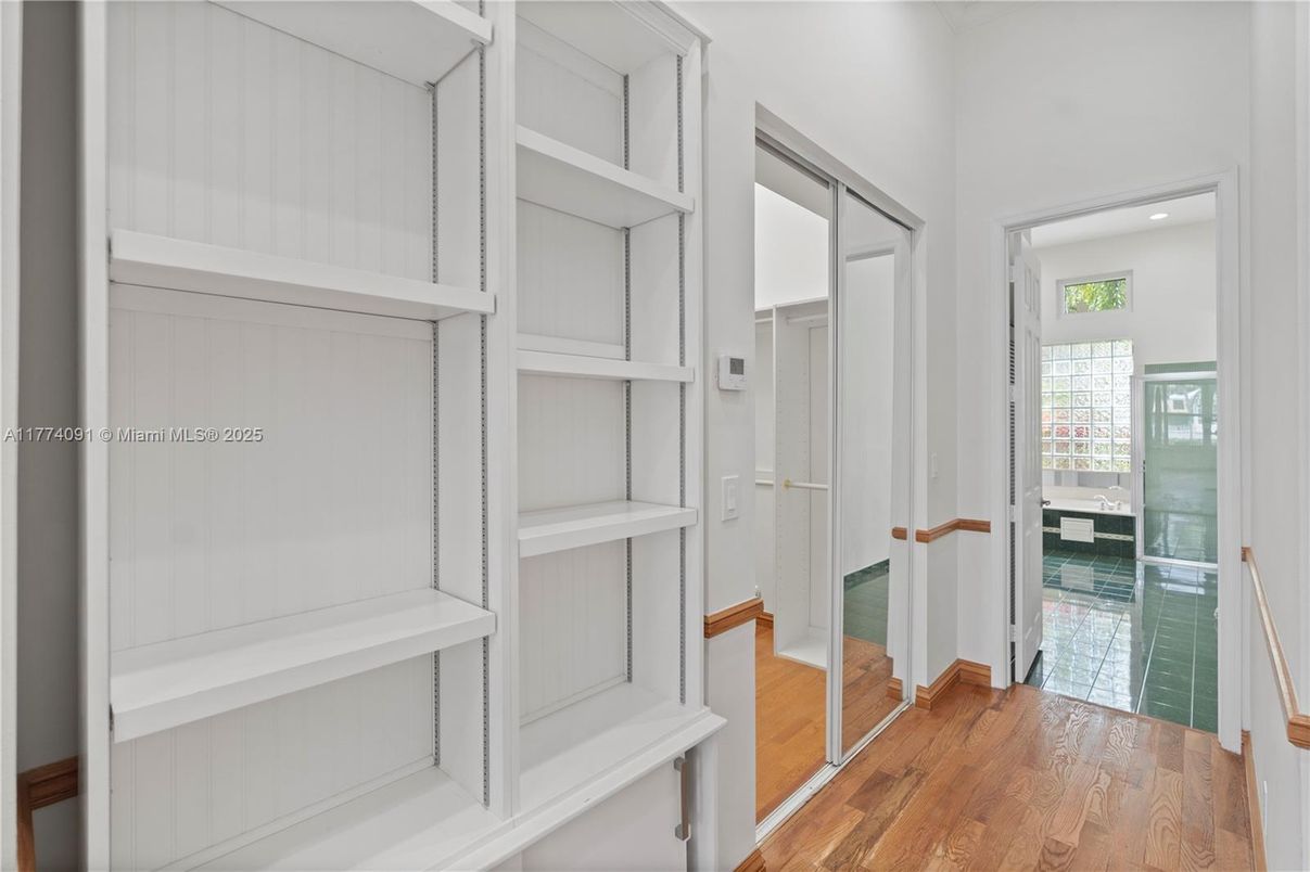 Interior, Recessed Lighting, Walk-in Closets, Wood Texture Flooring