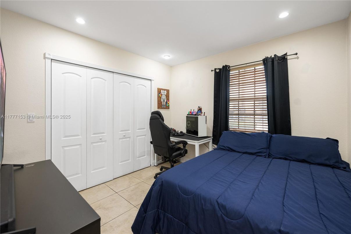 Bedroom, Home Office, Interior, Recessed Lighting