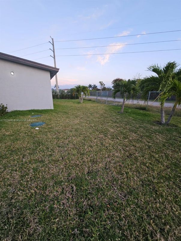 Backyard, Exterior