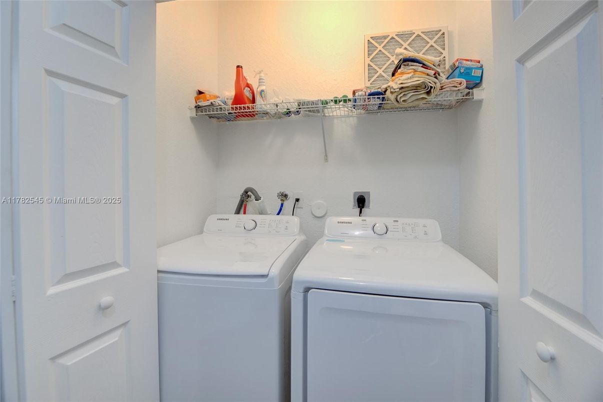 Interior, Utility Closets, Washer