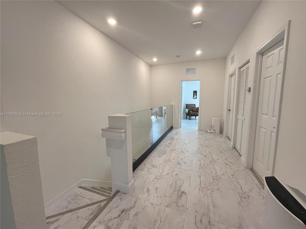 Interior, Marble, Recessed Lighting