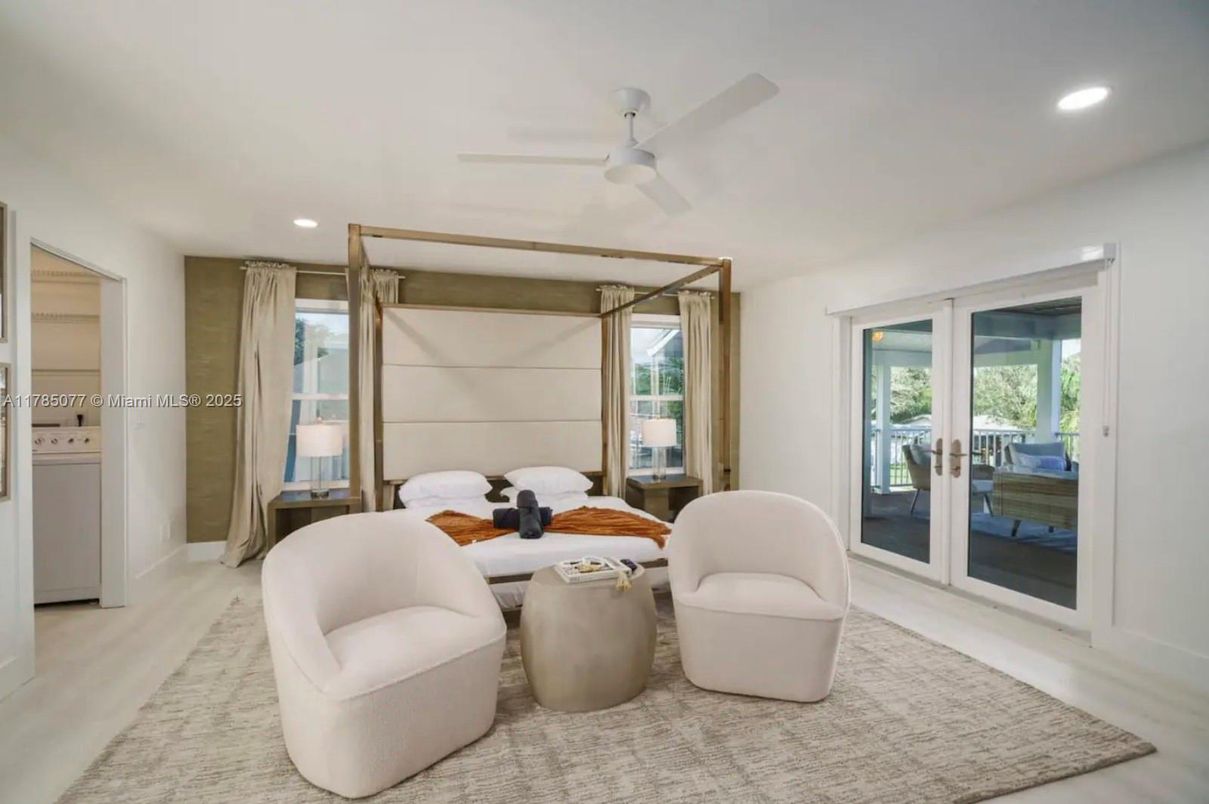 Bedroom, Interior, Living room, Recessed Lighting