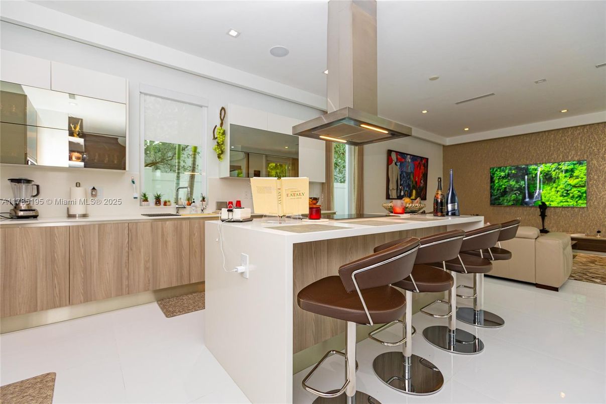 Interior, Kitchen, Recessed Lighting