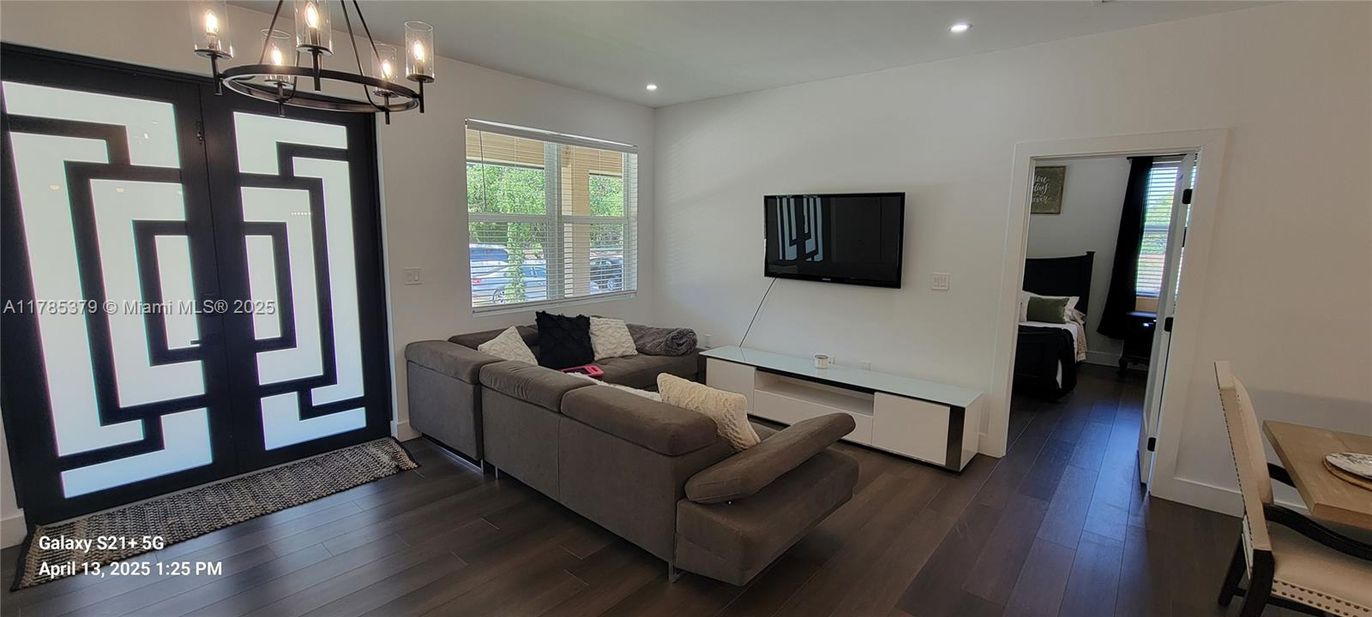 Chandelier, Interior, Living room, Pendant Lights, Recessed Lighting, Wood Texture Flooring