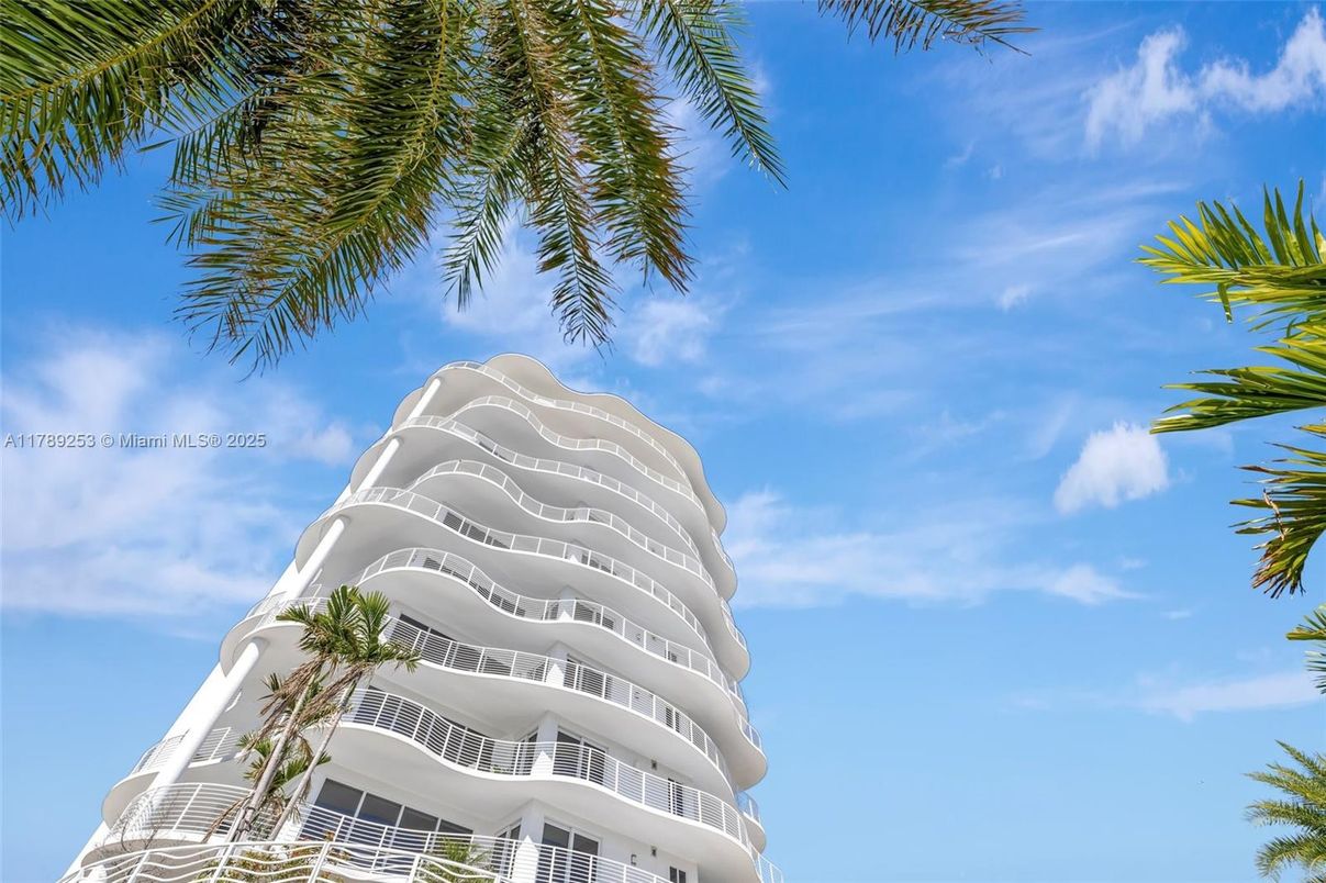 Exterior, Facade, Condo Building