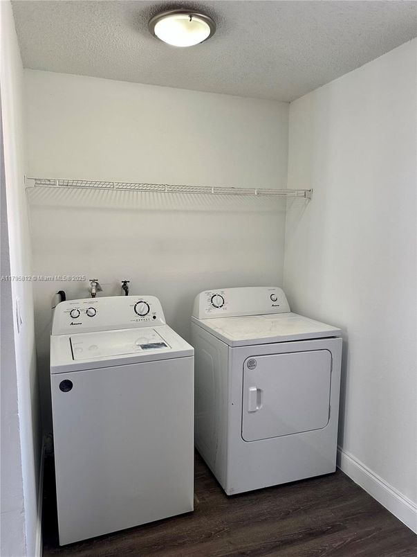 Interior, Utility Closets, Washer, Wood Texture Flooring