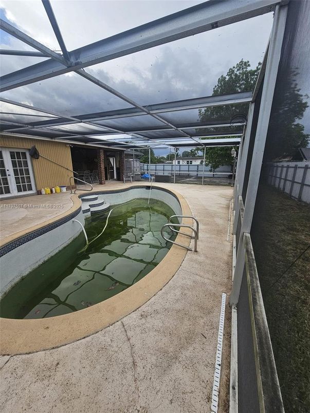 Glass Ceilings, Interior, Pool, Sun Room