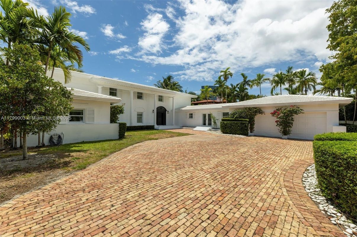 Attached, Backyard, Exterior, Facade, Ranch
