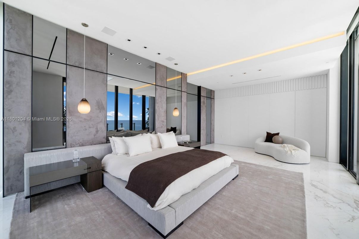 Bedroom, Interior, Marble, Pendant Lights, Recessed Lighting