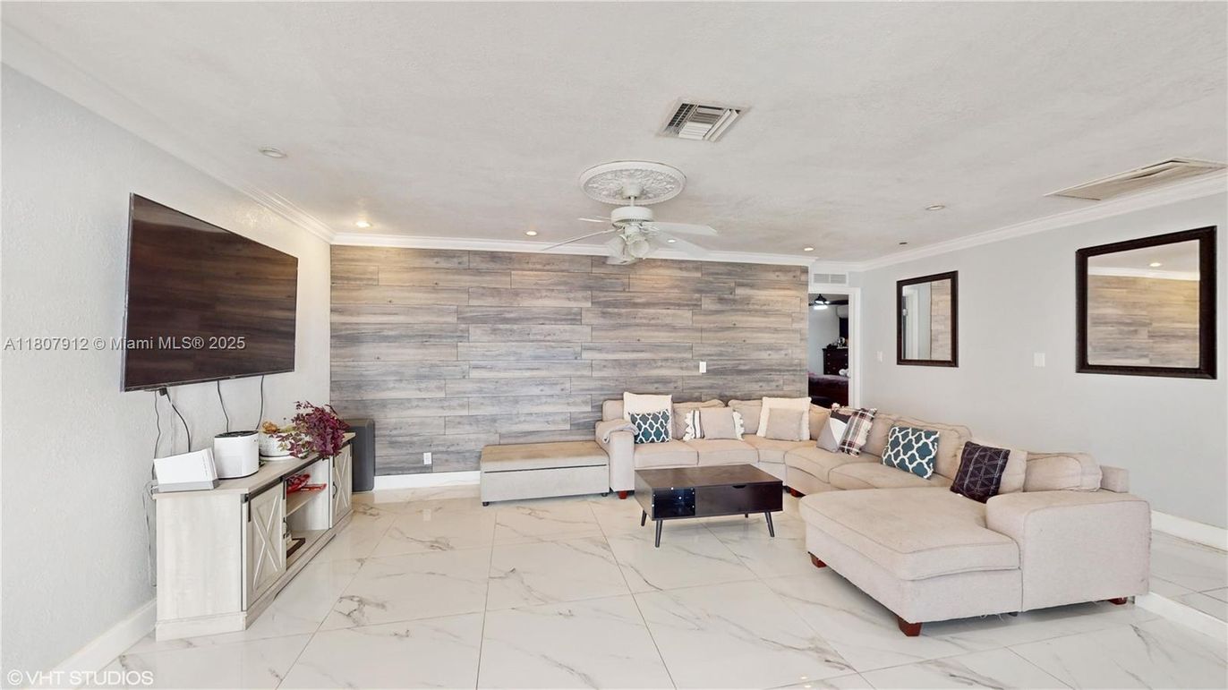 Interior, Living room, Marble, Recessed Lighting, Wooden Walls