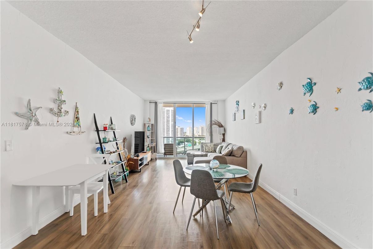 Dining room, Interior, Living room, Wood Texture Flooring